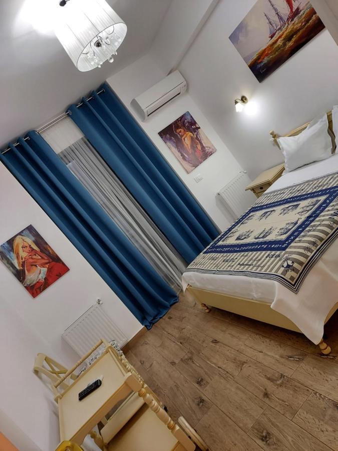 Bluemarina Apartamente Мамая Екстериор снимка