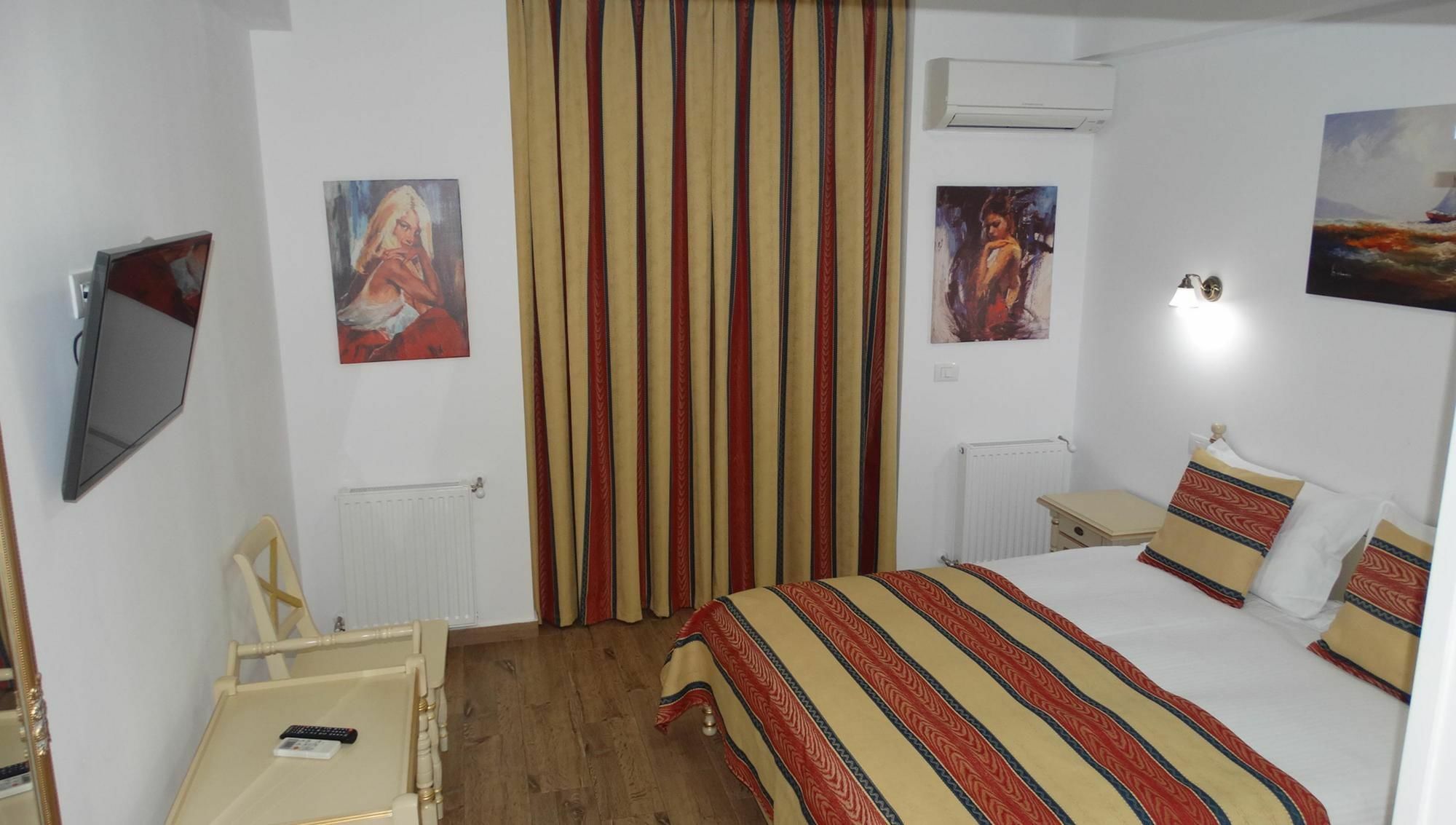 Bluemarina Apartamente Мамая Екстериор снимка