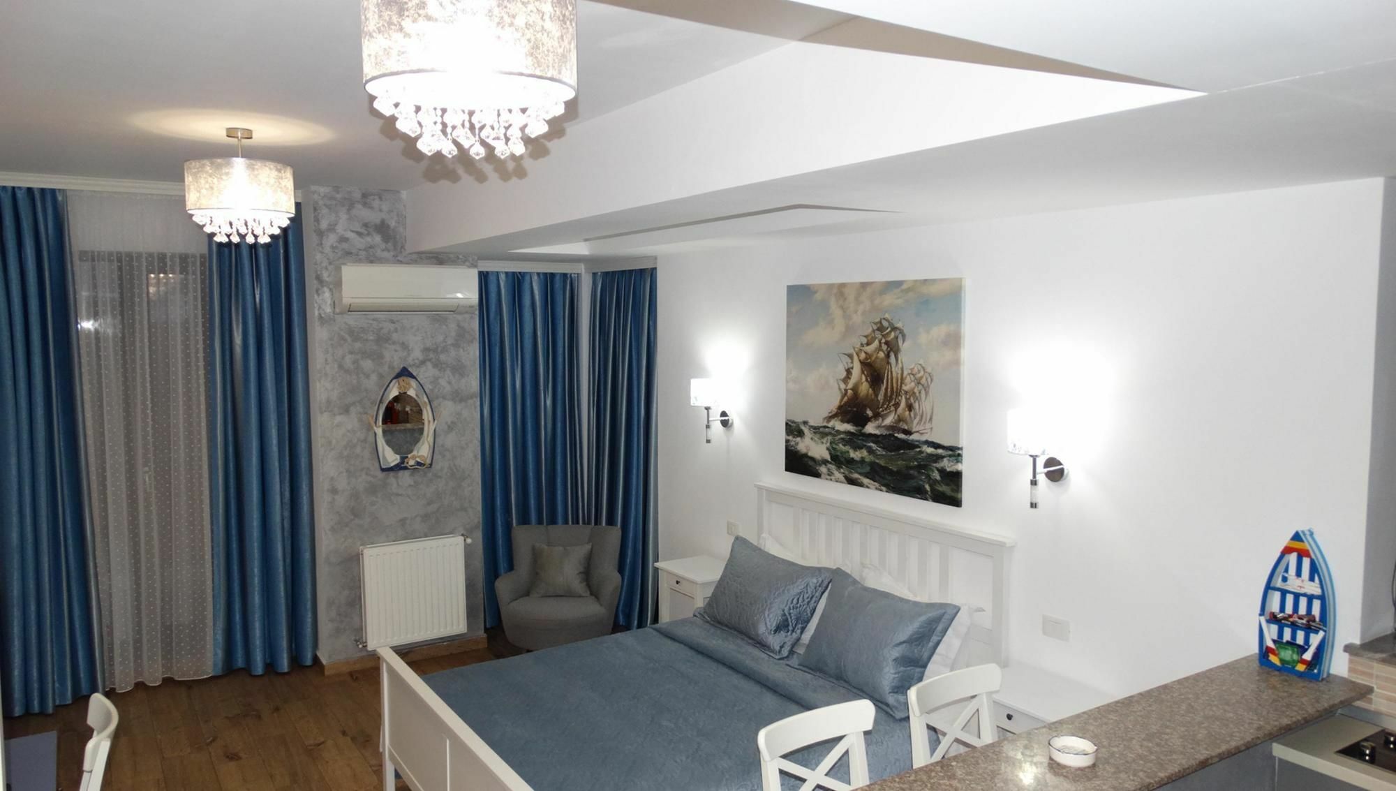 Bluemarina Apartamente Мамая Екстериор снимка