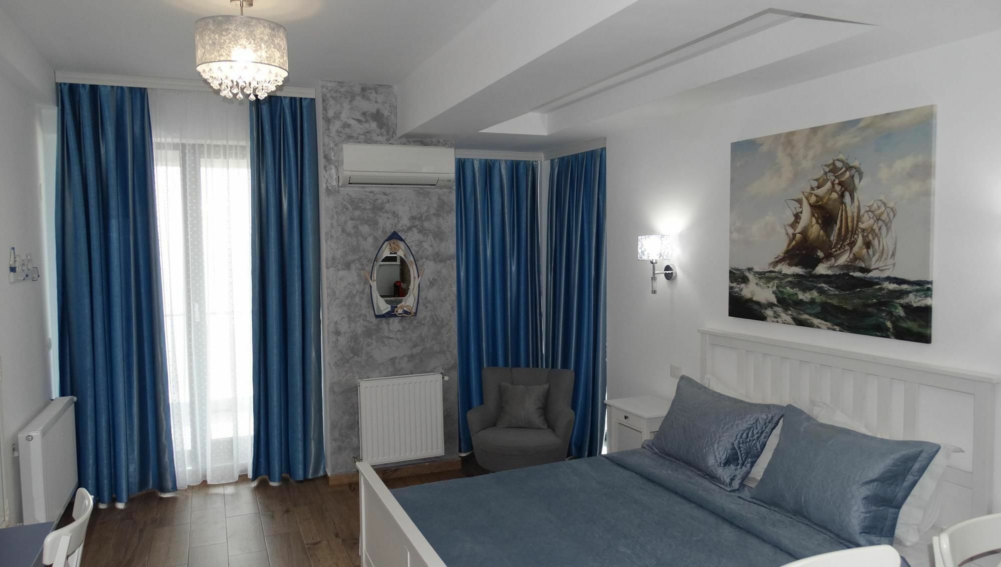 Bluemarina Apartamente Мамая Екстериор снимка