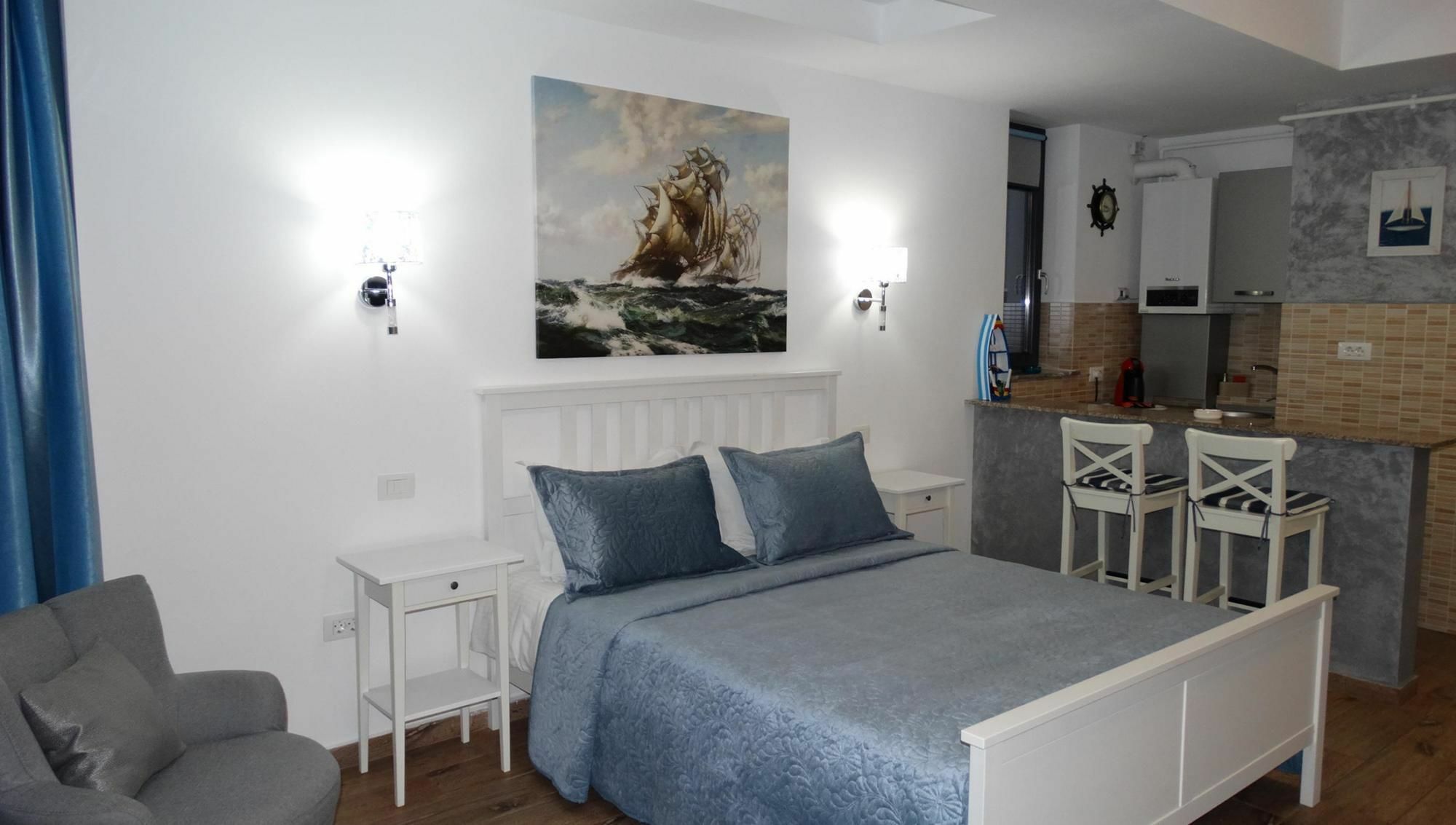 Bluemarina Apartamente Мамая Екстериор снимка