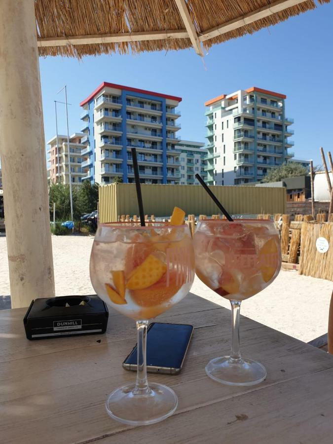 Bluemarina Apartamente Мамая Екстериор снимка