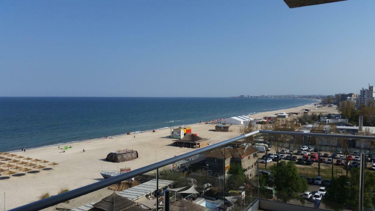 Bluemarina Apartamente Мамая Екстериор снимка